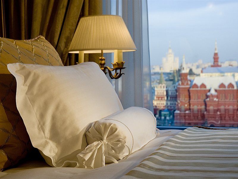 Отель The Ritz-Carlton, Москва Экстерьер фото